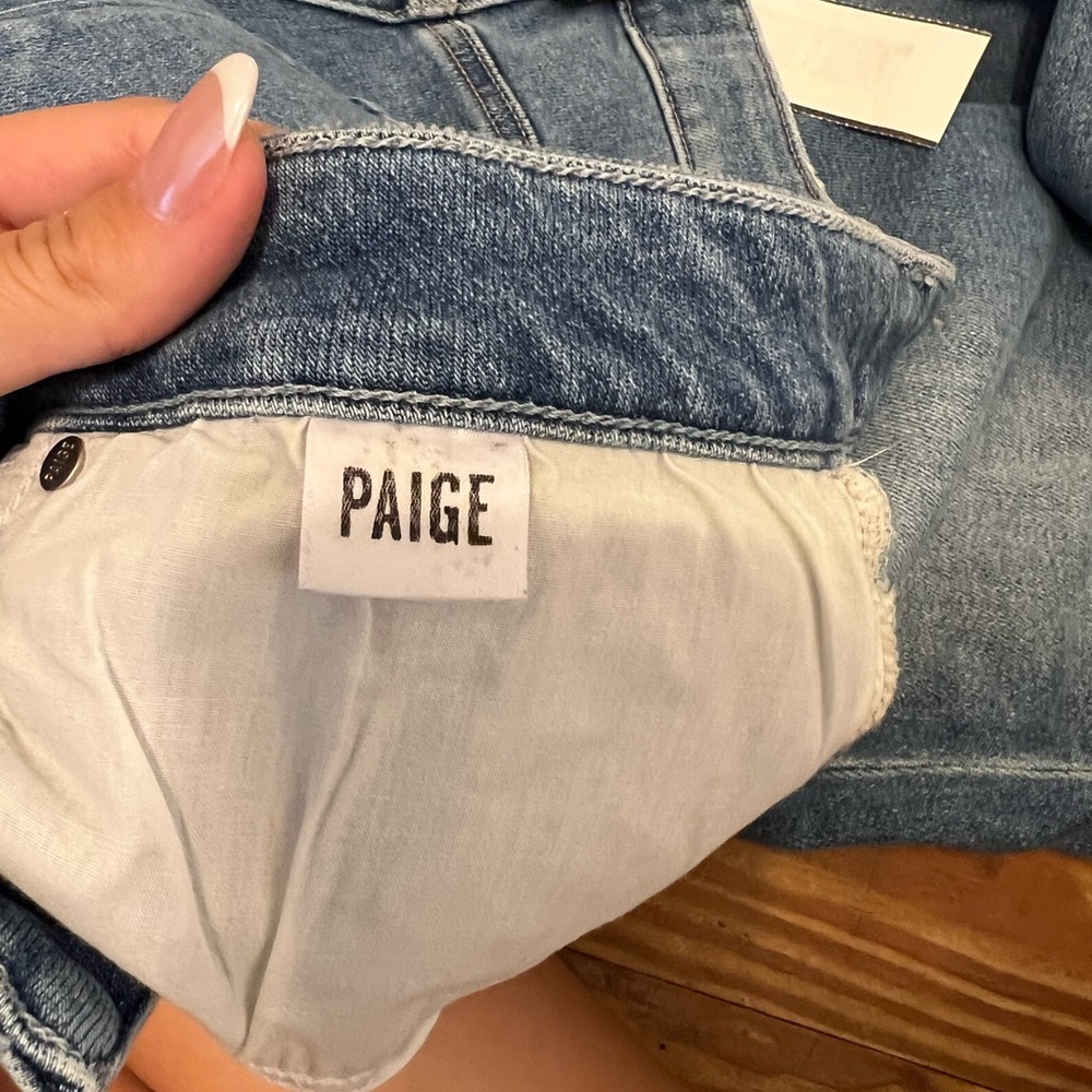 Jeans - Picture 4 of 5